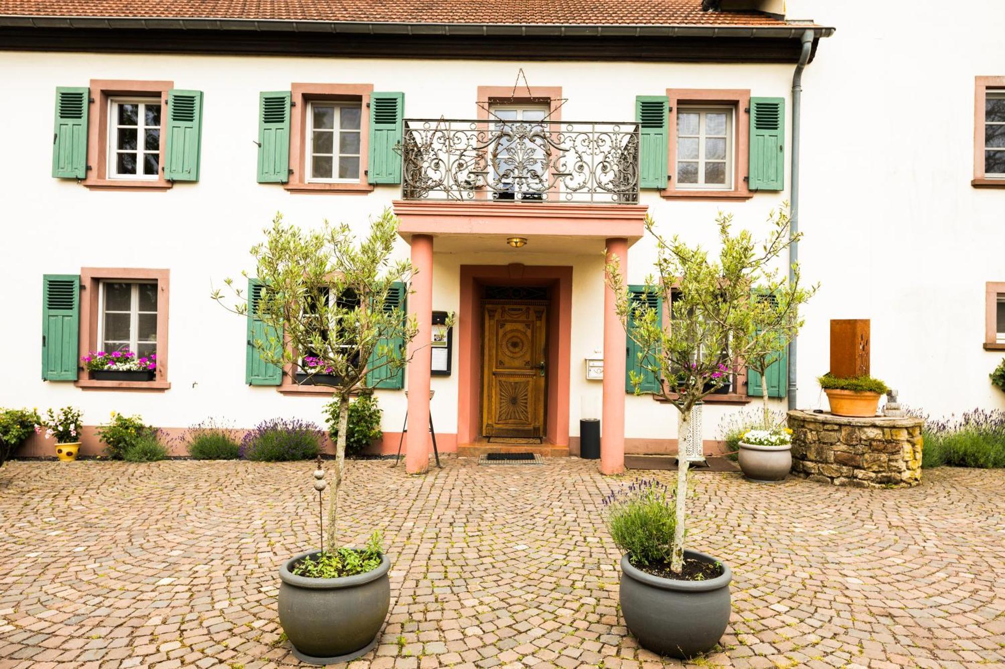 Hotel Sonnenhof Perl Buitenkant foto